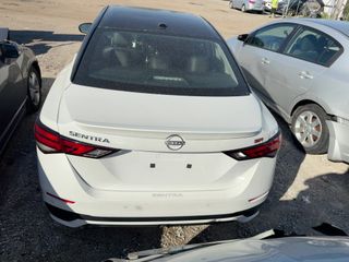 2025 Nissan Sentra SR - Exterior Rear Center Image