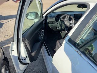 2025 Nissan Sentra SR - Driver's Front Door Image
