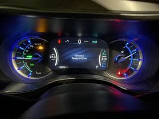 2018 Chrysler Pacifica Hybrid Hybrid Limited - Interior Instrument Cluster / Odometer Image