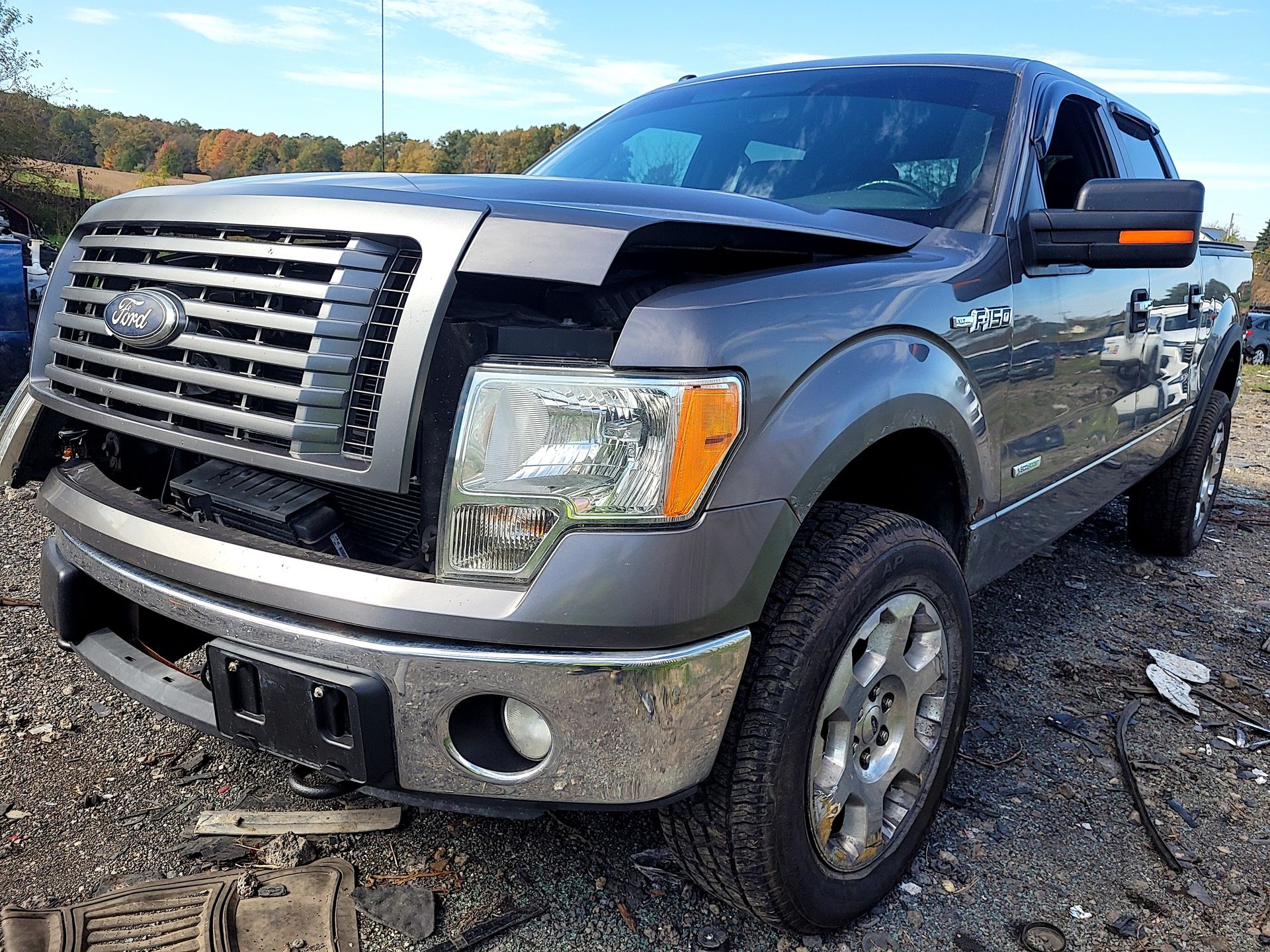 2012 Ford F-150 XLT - Exterior Front Left Corner Image