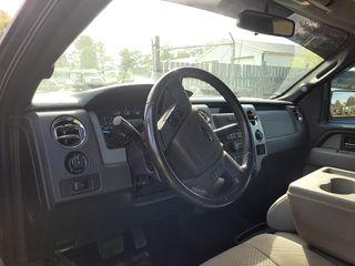 2012 Ford F-150 XLT - Interior Full Dashboard Image
