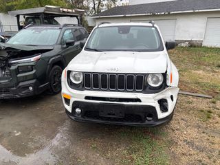 2022 Jeep Renegade Latitude - Exterior Front Center Image