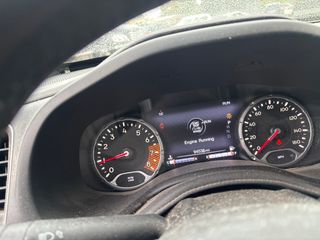 2022 Jeep Renegade Latitude - Interior Instrument Cluster / Odometer Image