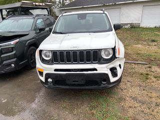 2022 Jeep Renegade Latitude - Primary Damage Straight On Image