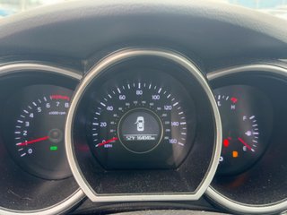 2015 Kia Optima LX - Interior Instrument Cluster / Odometer Image