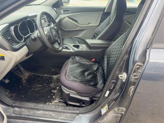 2015 Kia Optima LX - Interior Front Seat Image