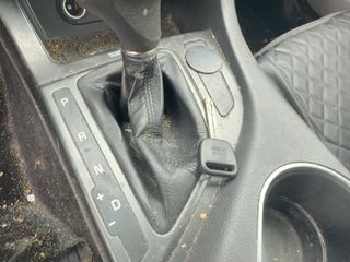 2015 Kia Optima LX - Interior Steering Wheel With Keys Image
