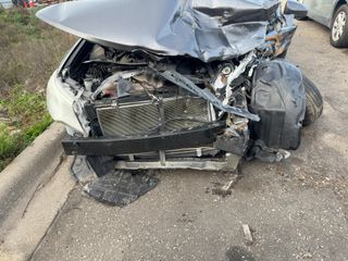 2013 Toyota Camry SEL - Primary Damage Straight On Image