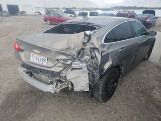 2017 Chevrolet Malibu LT - Primary Damage Right Image