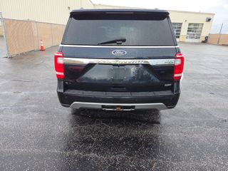 2021 Ford Expedition XLT - Exterior Rear Center Image