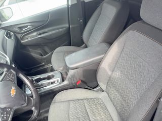 2022 Chevrolet Equinox Premier - Interior Front Seat Image