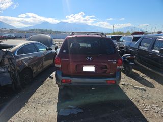 2005 Hyundai Santa Fe GLS - Exterior Rear Center Image