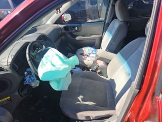 2005 Hyundai Santa Fe GLS - Interior Front Seat Image