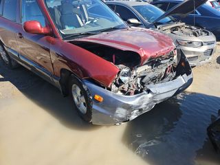 2005 Hyundai Santa Fe GLS - Primary Damage Right Image
