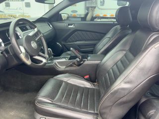 2014 Ford Mustang V6 Premium - Interior Front Seat Image