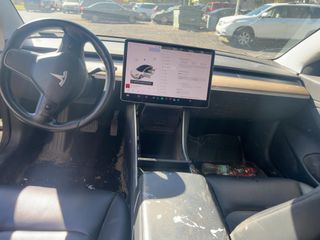 2018 Tesla Model 3 Long Range Battery - Interior Full Dashboard Image