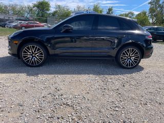 2024 Porsche Macan - Exterior Side Driver Image