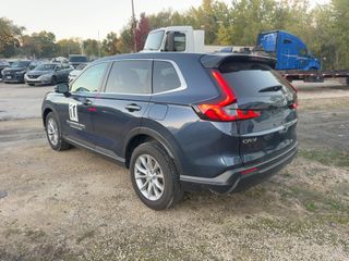 2025 Honda CR-V EX - Exterior Rear Left Corner Image