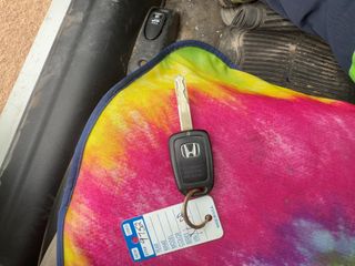 2015 Honda Civic SE - Interior Steering Wheel With Keys Image