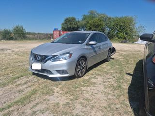 2019 Nissan Sentra SV - Exterior Front Left Corner Image