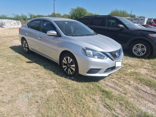 2019 Nissan Sentra SV - Exterior Front Right Corner Image