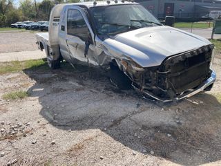 2015 Ford F-350 XLT - Exterior Front Right Corner Image