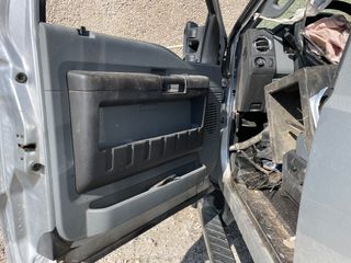 2015 Ford F-350 XLT - Driver's Front Door Image