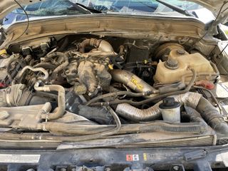 2015 Ford F-350 XLT - Engine Compartment Image
