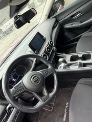 2020 Nissan Sentra SV - Interior Full Dashboard Image