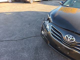 2011 Toyota Camry XLE - Primary Damage Left Image