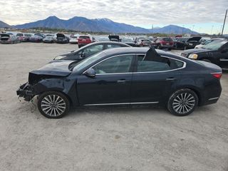 2017 Kia Cadenza Premium - Exterior Side Driver Image