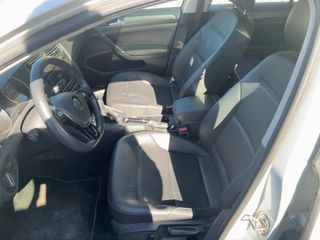 2021 Volkswagen Golf TSI - Interior Front Seat Image