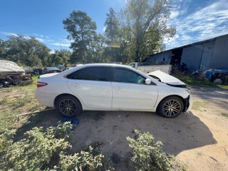 2017 Toyota Camry SE - Exterior Side Passenger