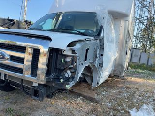2025 Ford E-350 Cutaway - Primary Damage Straight On Image