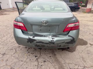 2009 Toyota Camry LE - Primary Damage Left Image