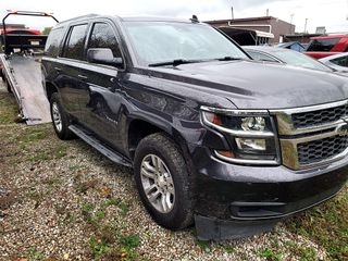2017 Chevrolet Tahoe LT - Exterior Front Right Corner Image