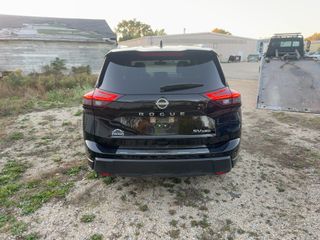 2024 Nissan Rogue SV - Exterior Rear Center Image