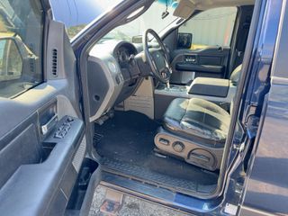 2006 Ford F-150 XLT - Driver's Front Door Image