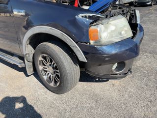2006 Ford F-150 XLT - Primary Damage Right Image