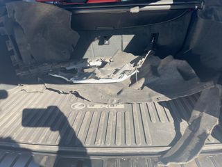 Vehicle Parts Image #1