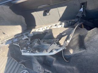 Vehicle Parts Image #2