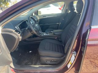 2017 Ford Fusion SE - Interior Front Seat Image