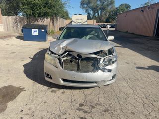 2011 Toyota Camry XLE - Exterior Front Center Image