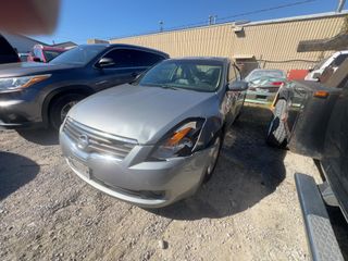 2007 Nissan Altima 2.5 S - Exterior Front Left Corner Image