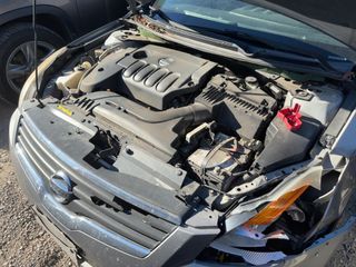 2007 Nissan Altima 2.5 S - Engine Compartment Image