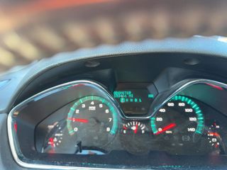 2016 Chevrolet Traverse LT - Interior Instrument Cluster / Odometer Image