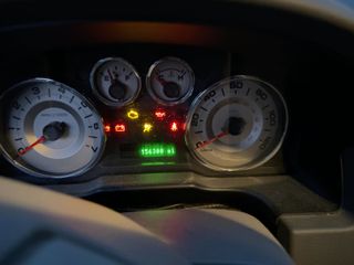 2008 Ford Edge SEL - Interior Instrument Cluster / Odometer Image