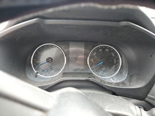 2021 Toyota RAV4 Hybrid Hybrid XLE - Interior Instrument Cluster / Odometer Image