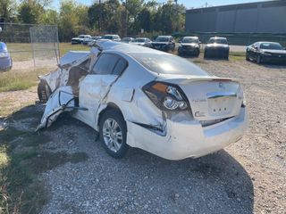 2012 Nissan Altima 2.5 S - Exterior Rear Left Corner Image