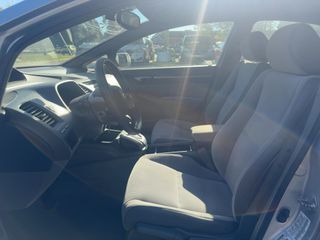 2006 Honda Civic EX - Interior Front Seat Image
